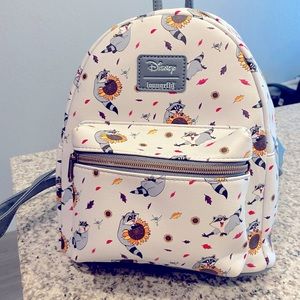 DISNEY LOUNGEFLY MEEKO HOT TOPIC EXCLUSIVE